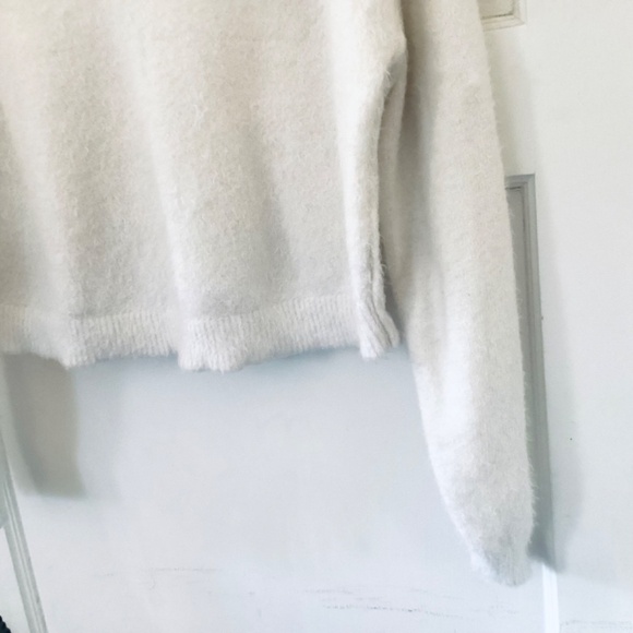 Free People Sweater Womens Size XS Cream Fuzzy Deep V-Neck Boho Casual Stretch - Picture 4 of 12